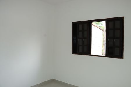 Casa para alugar com 2 quartos, 70m² em Roselândia, Cotia