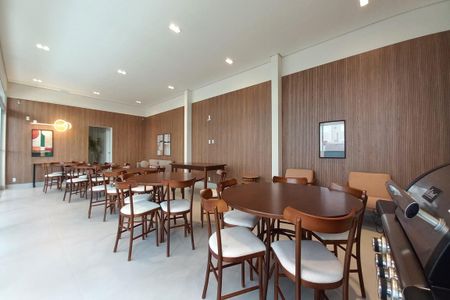 Apartamento para alugar com 47m², 2 quartos e 1 vagaÁrea comum - Salão de festas