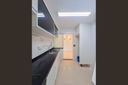 Apartamento à venda com 72m², 3 quartos e 2 vagasCozinha