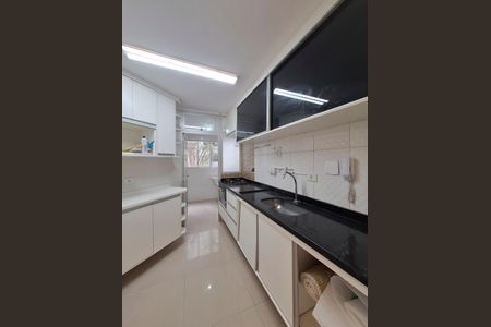 Apartamento à venda com 72m², 3 quartos e 2 vagasCozinha