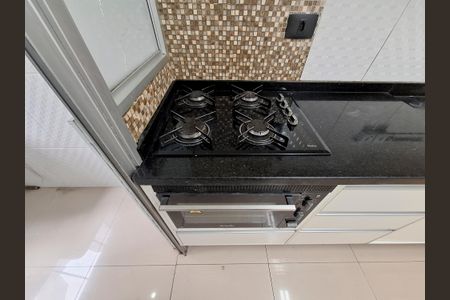 Apartamento à venda com 72m², 3 quartos e 2 vagasCozinha