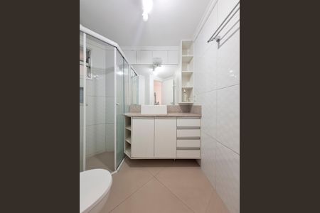 Apartamento à venda com 72m², 3 quartos e 2 vagasBanheiro