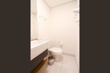 Studio à venda com 24m², 1 quarto e sem vaga Studio à venda com 24m², 1 quarto e sem vagaBanheiro