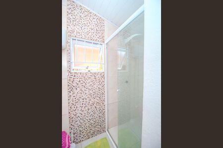 Casa à venda com 180m², 3 quartos e sem vaga Casa à venda com 180m², 3 quartos e sem vagaBanheiro da Suíte 2