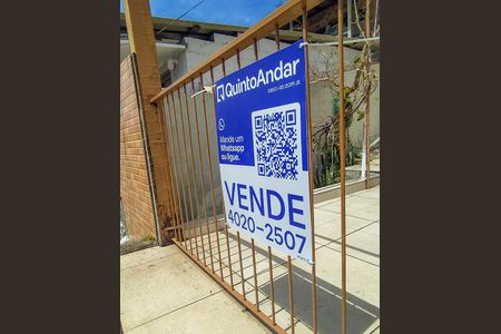 Casa à venda com 180m², 3 quartos e sem vaga Casa à venda com 180m², 3 quartos e sem vagaPlaca