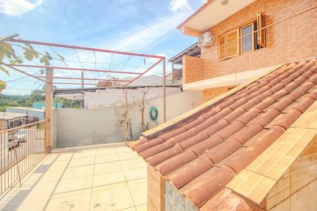 Casa à venda com 180m², 3 quartos e sem vaga Casa à venda com 180m², 3 quartos e sem vagaJardim