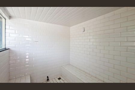 Apartamento para alugar com 75m², 2 quartos e sem vagaSaúna