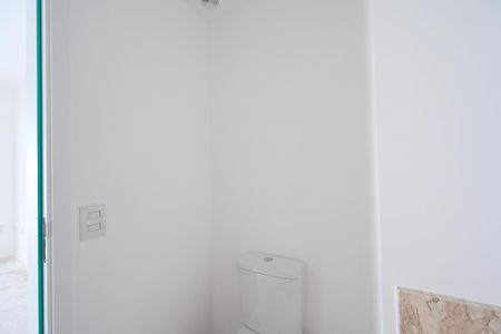 Apartamento à venda com 169m², 3 quartos e 3 vagas Apartamento à venda com 169m², 3 quartos e 3 vagasLavabo