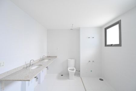Apartamento à venda com 169m², 3 quartos e 3 vagas Apartamento à venda com 169m², 3 quartos e 3 vagasBanheiro da Suíte 1