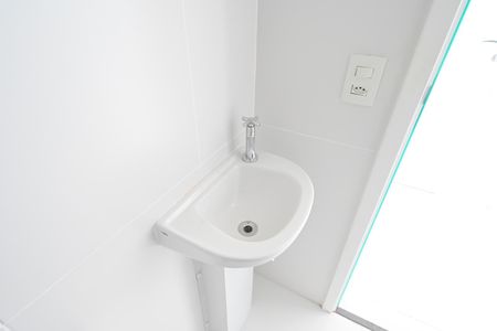 Apartamento à venda com 169m², 3 quartos e 3 vagas Apartamento à venda com 169m², 3 quartos e 3 vagasBanheiro Social