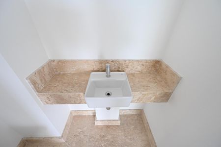 Apartamento à venda com 169m², 3 quartos e 3 vagas Apartamento à venda com 169m², 3 quartos e 3 vagasLavabo