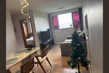 Sala de apartamento à venda com 2 quartos, 57m² em Cabral, Contagem