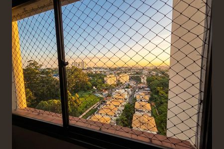 Quarto de apartamento para alugar com 3 quartos, 78m² em Jardim Pinheiros, São Paulo