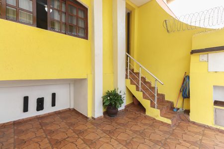 Casa à venda com 200m², 3 quartos e 1 vaga Casa à venda com 200m², 3 quartos e 1 vagaGaragem