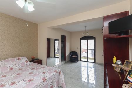 Casa à venda com 200m², 3 quartos e 1 vaga Casa à venda com 200m², 3 quartos e 1 vagaSuíte