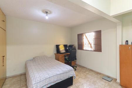 Casa à venda com 200m², 3 quartos e 1 vaga Casa à venda com 200m², 3 quartos e 1 vagaQuarto 2