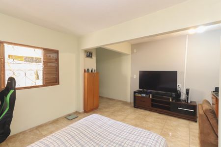 Casa à venda com 200m², 3 quartos e 1 vaga Casa à venda com 200m², 3 quartos e 1 vagaQuarto 2