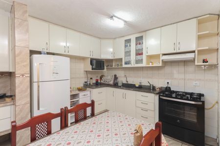 Casa à venda com 200m², 3 quartos e 1 vaga Casa à venda com 200m², 3 quartos e 1 vagaCozinha