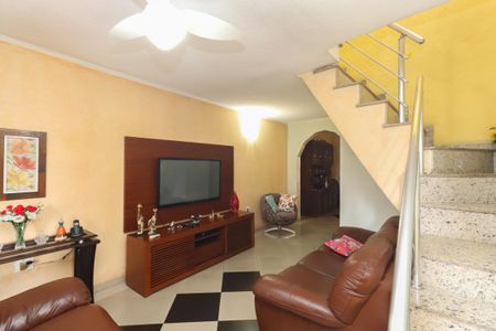 Sala de casa à venda com 3 quartos, 200m² em Vila Medeiros, São Paulo