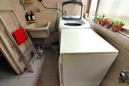 Apartamento à venda com 105m², 3 quartos e 1 vagaCozinha e Área de Serviço