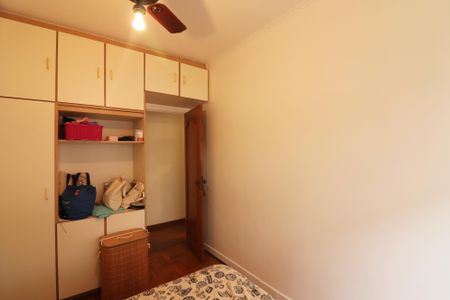 Apartamento à venda com 105m², 3 quartos e 1 vagaQuarto 2