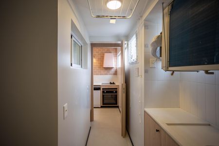 Apartamento para alugar com 70m², 2 quartos e 1 vagaÁrea de Serviço