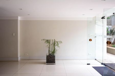 Apartamento para alugar com 70m², 2 quartos e 1 vagaHall de entrada