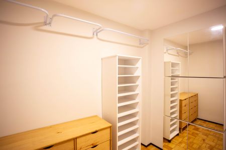 Apartamento para alugar com 70m², 2 quartos e 1 vagaCloset