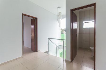 Casa de condomínio para alugar com 140m², 3 quartos e 4 vagas Casa de condomínio para alugar com 140m², 3 quartos e 4 vagasHall