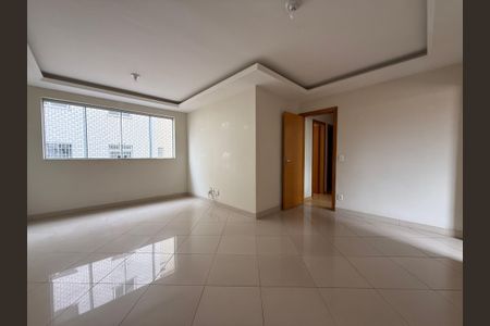Apartamento à venda com 3 quartos, 75m² em Manacás, Belo Horizonte