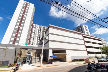 Apartamento à venda com 42m², 2 quartos e sem vaga Apartamento à venda com 42m², 2 quartos e sem vagaFachada