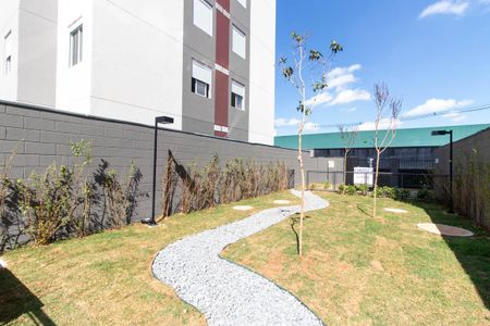Apartamento à venda com 42m², 2 quartos e sem vaga Apartamento à venda com 42m², 2 quartos e sem vagaÁrea comum - Pista de Caminhada