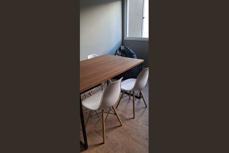 Área externa de kitnet/studio para alugar com 1 quarto, 17m² em Vila Nilo, São Paulo