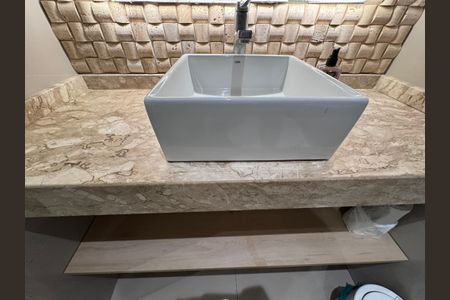 Banheiro Social de apartamento para alugar com 1 quarto, 35m² em Recreio dos Bandeirantes, Rio de Janeiro