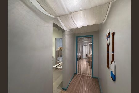 Corredor de apartamento para alugar com 1 quarto, 35m² em Recreio dos Bandeirantes, Rio de Janeiro