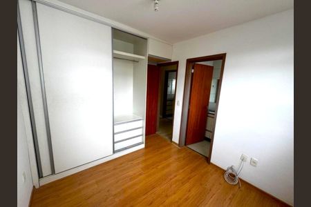 quarto (suíte) de apartamento à venda com 2 quartos, 76m² em Santa Amelia, Belo Horizonte