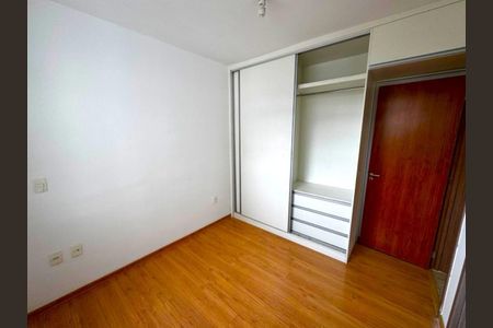 quarto de apartamento à venda com 2 quartos, 76m² em Santa Amelia, Belo Horizonte