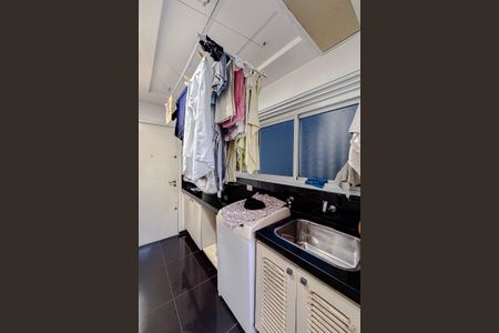 Apartamento à venda com 133m², 3 quartos e 3 vagasÁrea de Serviço