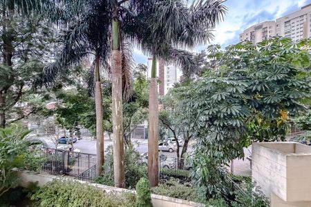 Apartamento à venda com 133m², 3 quartos e 3 vagasVista da Suíte 1