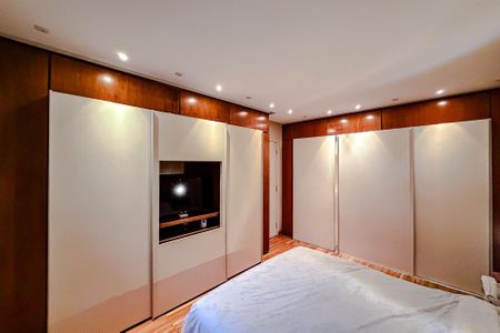 Apartamento à venda com 133m², 3 quartos e 3 vagasQuarto 3 - Suíte