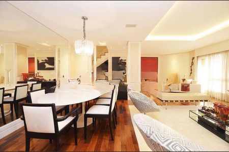 Apartamento à venda com 3 quartos, 303m² em Alto de Pinheiros, São Paulo