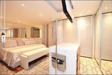 Apartamento à venda com 3 quartos, 303m² em Alto de Pinheiros, São Paulo