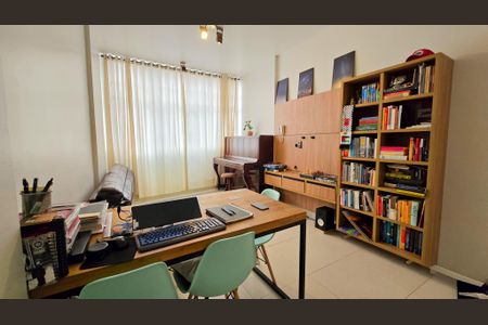 Apartamento à venda com 119m², 3 quartos e 1 vaga