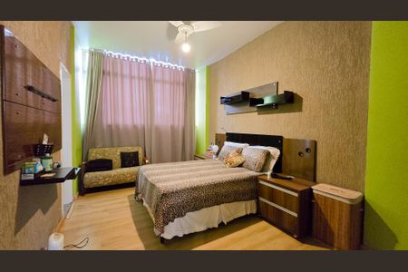 Apartamento à venda com 119m², 3 quartos e 1 vaga