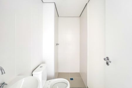 Banheiro do quarto 1 de apartamento para alugar com 3 quartos, 71m² em Ipiranga, São Paulo