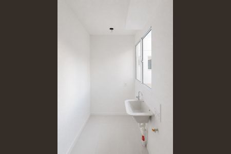 Área externa de apartamento para alugar com 2 quartos, 42m² em Passo das Pedras, Porto Alegre