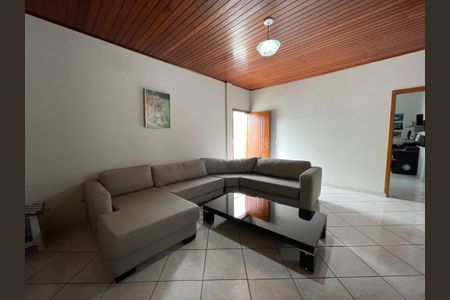 Casa à venda com 540m², 7 quartos e 6 vagasSala de estar 2