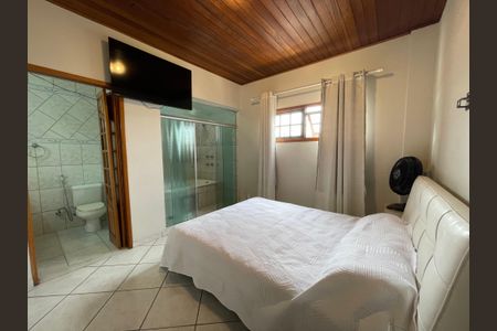 Casa à venda com 540m², 7 quartos e 6 vagasQuarto 5