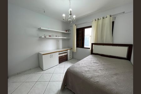 Casa à venda com 540m², 7 quartos e 6 vagasQuarto 2