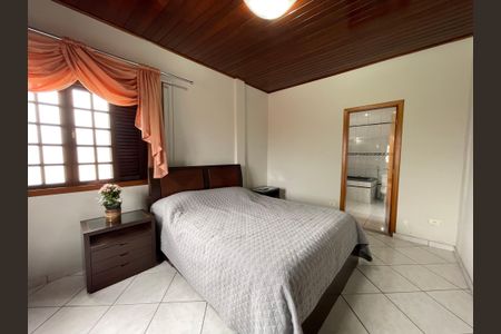 Casa à venda com 540m², 7 quartos e 6 vagasQuarto 5